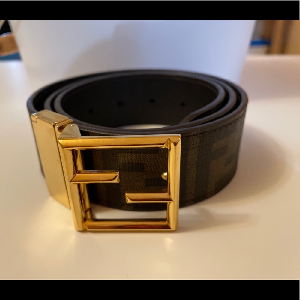 Fendi reversible belt.